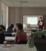 Emily_in_Paris_S02E04_WEBRip_x264-ION10_0540.jpg