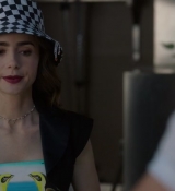Emily_in_Paris_S02E04_WEBRip_x264-ION10_1143.jpg