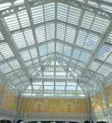 Emily_in_Paris_S02E04_WEBRip_x264-ION10_1251.jpg