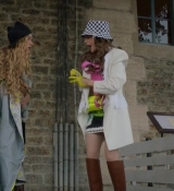 Emily_in_Paris_S02E04_WEBRip_x264-ION10_1407.jpg