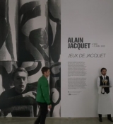 Emily_in_Paris_S02E04_WEBRip_x264-ION10_1426.jpg