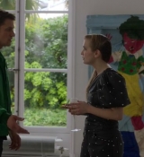 Emily_in_Paris_S02E04_WEBRip_x264-ION10_1451.jpg