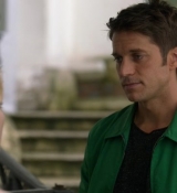 Emily_in_Paris_S02E04_WEBRip_x264-ION10_1517.jpg