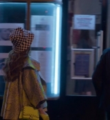 Emily_in_Paris_S02E04_WEBRip_x264-ION10_1612.jpg