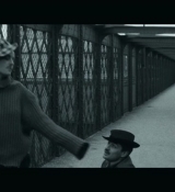 Emily_in_Paris_S02E04_WEBRip_x264-ION10_1652.jpg