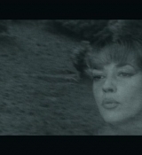 Emily_in_Paris_S02E04_WEBRip_x264-ION10_1704.jpg