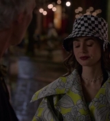 Emily_in_Paris_S02E04_WEBRip_x264-ION10_1800.jpg