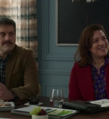 Emily_in_Paris_S02E04_WEBRip_x264-ION10_2271.jpg