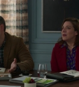 Emily_in_Paris_S02E04_WEBRip_x264-ION10_2334.jpg