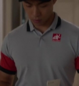 Emily_in_Paris_S02E04_WEBRip_x264-ION10_2660.jpg