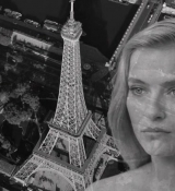 Emily_in_Paris_S02E04_WEBRip_x264-ION10_2698.jpg