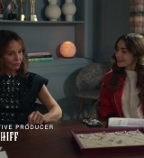 Emily_in_Paris_S02E05_WEBRip_x264-ION10_0250.jpg