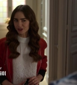 Emily_in_Paris_S02E05_WEBRip_x264-ION10_0340.jpg