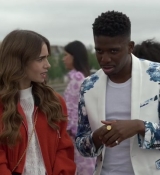 Emily_in_Paris_S02E05_WEBRip_x264-ION10_0482.jpg