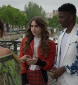 Emily_in_Paris_S02E05_WEBRip_x264-ION10_0575.jpg