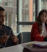Emily_in_Paris_S02E05_WEBRip_x264-ION10_0616.jpg