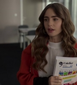 Emily_in_Paris_S02E05_WEBRip_x264-ION10_0758.jpg