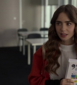Emily_in_Paris_S02E05_WEBRip_x264-ION10_0801.jpg