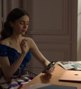Emily_in_Paris_S02E05_WEBRip_x264-ION10_0837.jpg
