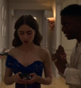 Emily_in_Paris_S02E05_WEBRip_x264-ION10_1033.jpg