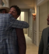 Emily_in_Paris_S02E05_WEBRip_x264-ION10_1057.jpg