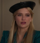 Emily_in_Paris_S02E05_WEBRip_x264-ION10_1108.jpg