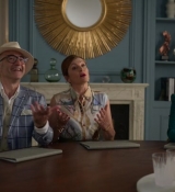 Emily_in_Paris_S02E05_WEBRip_x264-ION10_1204.jpg