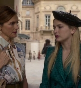 Emily_in_Paris_S02E05_WEBRip_x264-ION10_1295.jpg