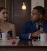Emily_in_Paris_S02E05_WEBRip_x264-ION10_1357.jpg