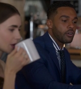 Emily_in_Paris_S02E05_WEBRip_x264-ION10_1394.jpg