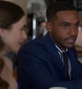 Emily_in_Paris_S02E05_WEBRip_x264-ION10_1435.jpg