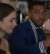 Emily_in_Paris_S02E05_WEBRip_x264-ION10_1445.jpg