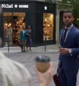 Emily_in_Paris_S02E05_WEBRip_x264-ION10_1567.jpg