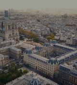 Emily_in_Paris_S02E05_WEBRip_x264-ION10_1595.jpg