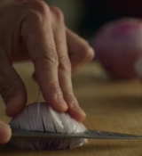 Emily_in_Paris_S02E05_WEBRip_x264-ION10_1656.jpg