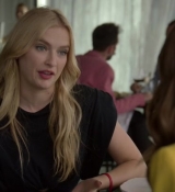 Emily_in_Paris_S02E05_WEBRip_x264-ION10_2011.jpg