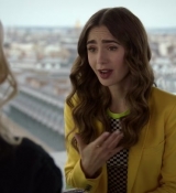 Emily_in_Paris_S02E05_WEBRip_x264-ION10_2047.jpg