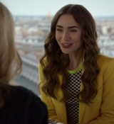 Emily_in_Paris_S02E05_WEBRip_x264-ION10_2069.jpg