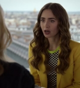 Emily_in_Paris_S02E05_WEBRip_x264-ION10_2076.jpg