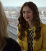 Emily_in_Paris_S02E05_WEBRip_x264-ION10_2082.jpg