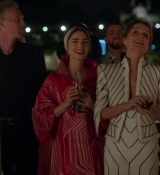 Emily_in_Paris_S02E05_WEBRip_x264-ION10_2347.jpg