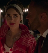 Emily_in_Paris_S02E05_WEBRip_x264-ION10_2498.jpg