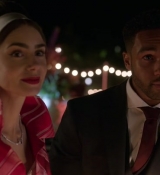 Emily_in_Paris_S02E05_WEBRip_x264-ION10_2532.jpg