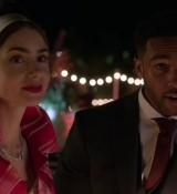 Emily_in_Paris_S02E05_WEBRip_x264-ION10_2533.jpg