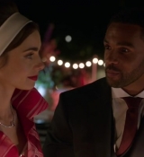 Emily_in_Paris_S02E05_WEBRip_x264-ION10_2540.jpg