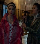 Emily_in_Paris_S02E05_WEBRip_x264-ION10_2583.jpg