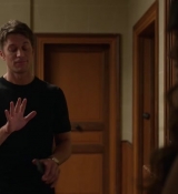 Emily_in_Paris_S02E06_WEBRip_x264-ION10_0104.jpg
