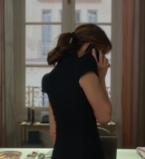 Emily_in_Paris_S02E06_WEBRip_x264-ION10_0265.jpg