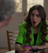 Emily_in_Paris_S02E06_WEBRip_x264-ION10_0854.jpg