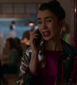 Emily_in_Paris_S02E06_WEBRip_x264-ION10_1210.jpg
